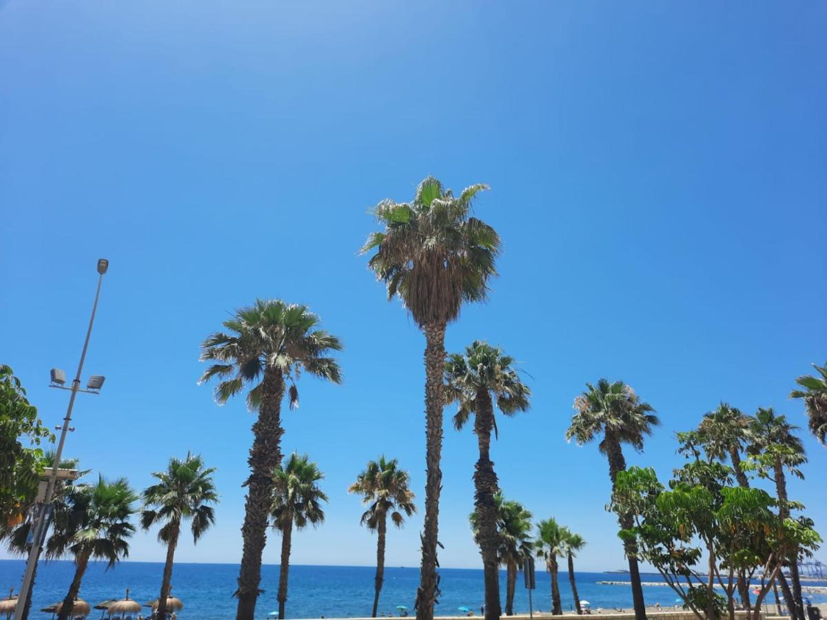Malagueta Beach Front Luxury Apartment By Rent Me مالقة المظهر الخارجي الصورة